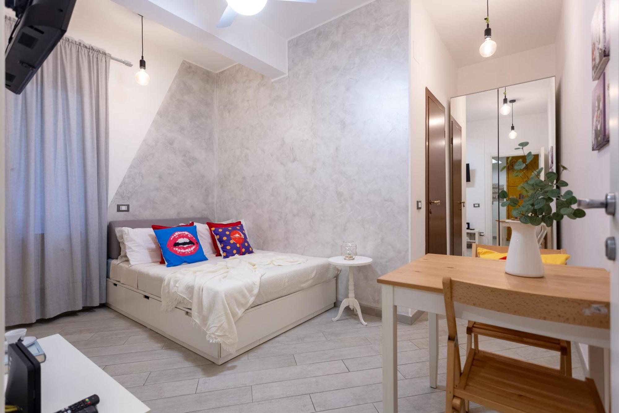 Stanza Comoda E Silenziosa Con Bagno Privato E Area Lavoro E Relax Rome Bagian luar foto